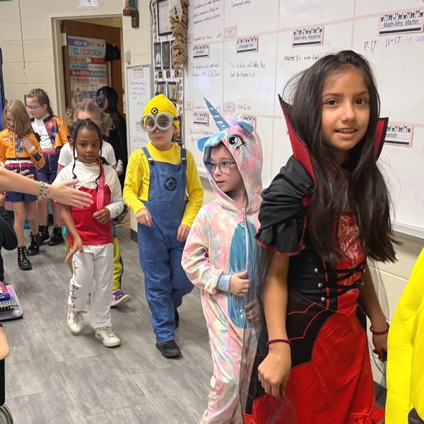 Photo for Announcement 1